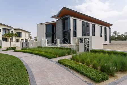Shell and Core Villa on Dubai's Number 1 Street Shell and Core Villa on Dubai's Number 1 Street