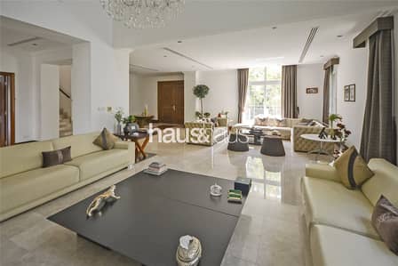 Sector E | 5 bedrooms on lake | Call Isabella now Sector E | 5 bedrooms on lake | Call Isabella now