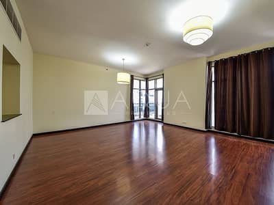 3 Beds with Maids Laundry and Storage Rooms 3 Beds with Maids Laundry and Storage Rooms