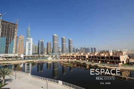 Duplex Three Bed plus Maids with Lake View Duplex Three Bed plus Maids with Lake View
