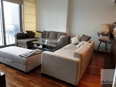 Skyline view | High Floor | Available in May Skyline view | High Floor | Available in May