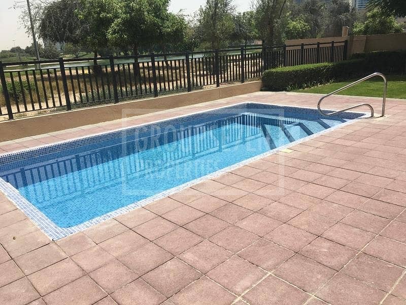 Excl Villa 4 BR with pool and city view in Barsha