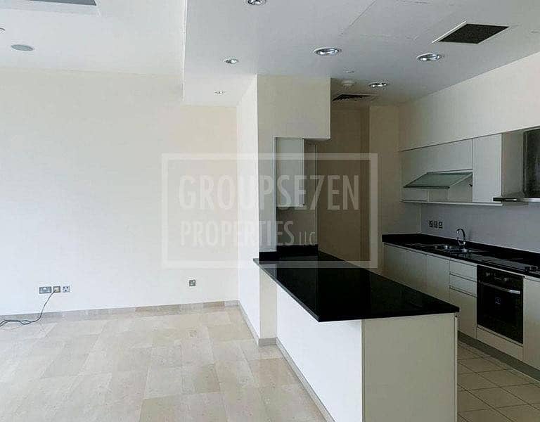 10 1 Bed Apartment for Sale in Palm Jumeirah