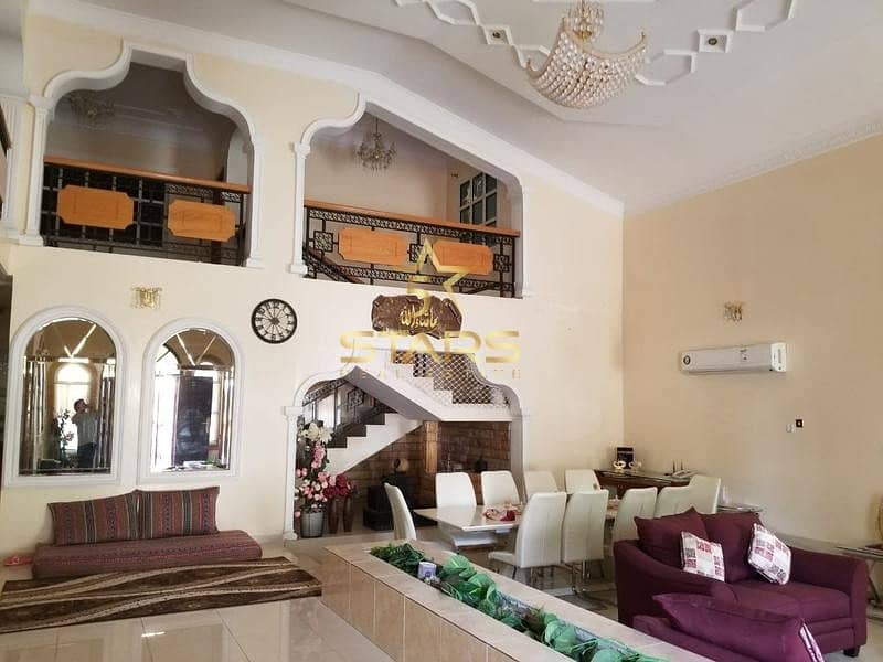 A SPACIOUS 7 BEDROOM VILLA FOR SALE....!!!!