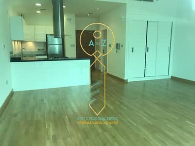 Huge studio with a remarkable sea view in Al-Barza! Huge studio with a remarkable sea view in Al-Barza!
