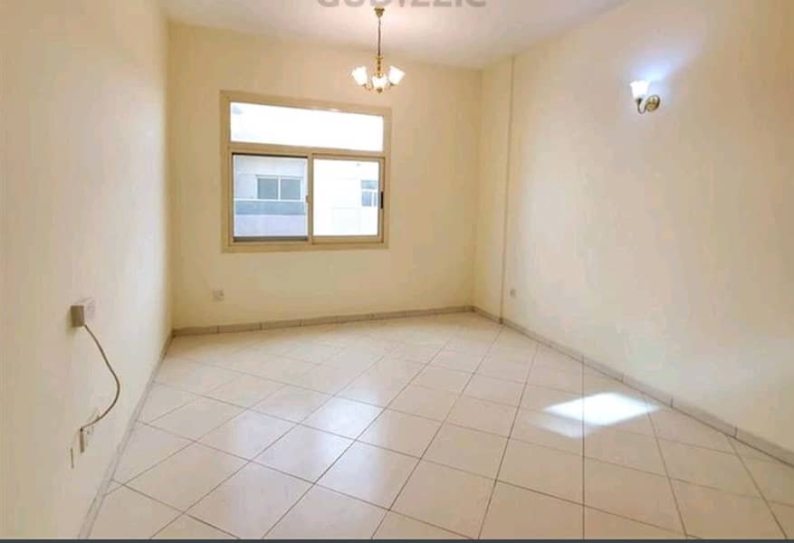 amazing size 2 bhk with 3 full washroom + free gas on prime location