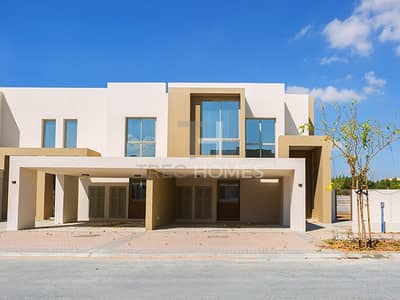 Pool Facing | 1E | 4Bed+Maid | Buy Today Pool Facing | 1E | 4Bed+Maid | Buy Today