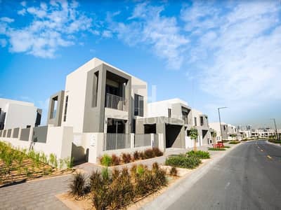 Stunning Park View | Corner Plot | E3 | 4Beds+Maid Stunning Park View | Corner Plot | E3 | 4Beds+Maid