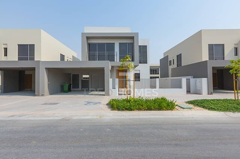 E1 | 3Bed+Maid | Brand New | Open Kitchen