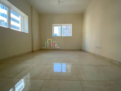 *Below Market Price* New Apartment with Parking *Below Market Price* New Apartment with Parking