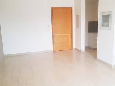 Brand New | Studio | Pets Allows | Arjan Brand New | Studio | Pets Allows | Arjan