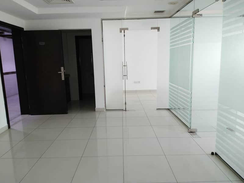 Ready Partition Office | 1100sqft @ 95k | Chiller Free with Pantry n Toilet | 2-Covered Car Parking
