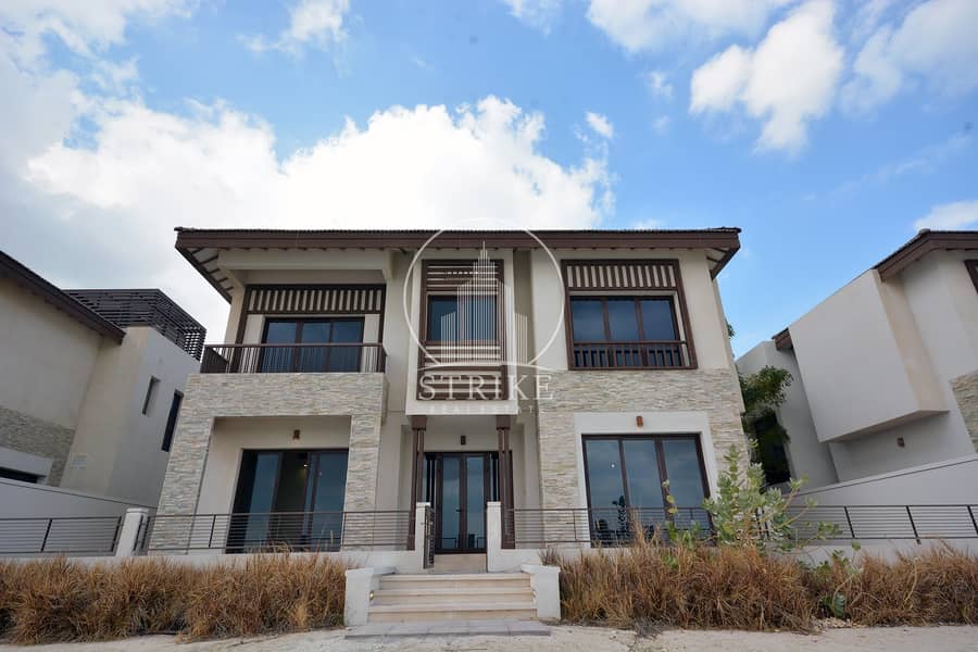 Phenomenal Beach front villa with Stunning view Phenomenal Beach front villa with Stunning view