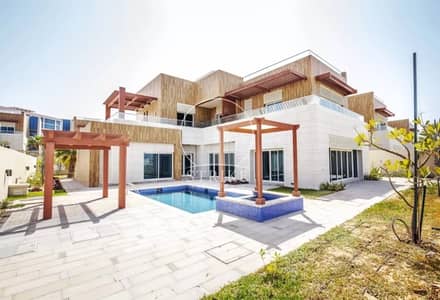 فیلا 5 غرف نوم للبيع في مارينا، أبوظبي - Good Deal! | Spasious Corner Villa | Swimming pool فیلا 5 غرف نوم للبيع في مارينا، أبوظبي - Good Deal! | Spasious Corner Villa | Swimming pool