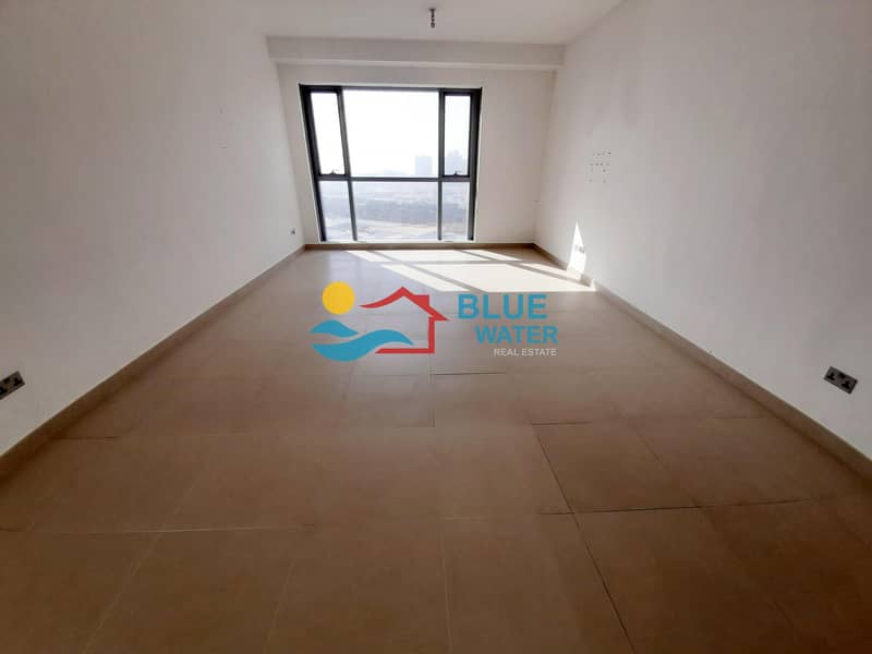 No Commission 1 M/BR With Laundry No Commission 1 M/BR With Laundry