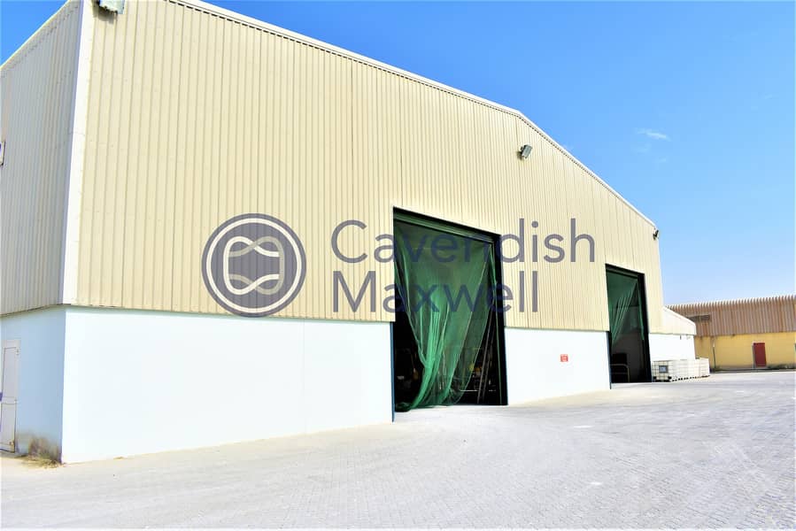 4 Columnless Warehouse | Large Plot | Fitted Office