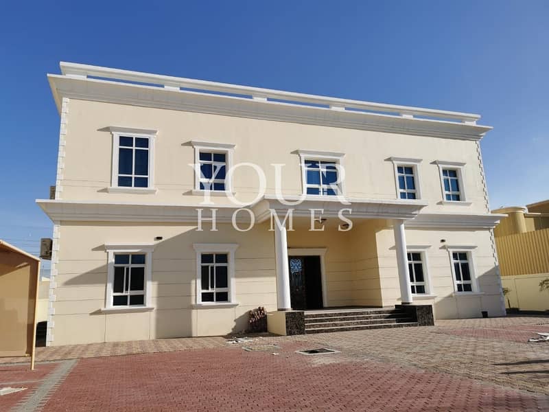 EM | Brand New | 6 BHK | Close to Park EM | Brand New | 6 BHK | Close to Park