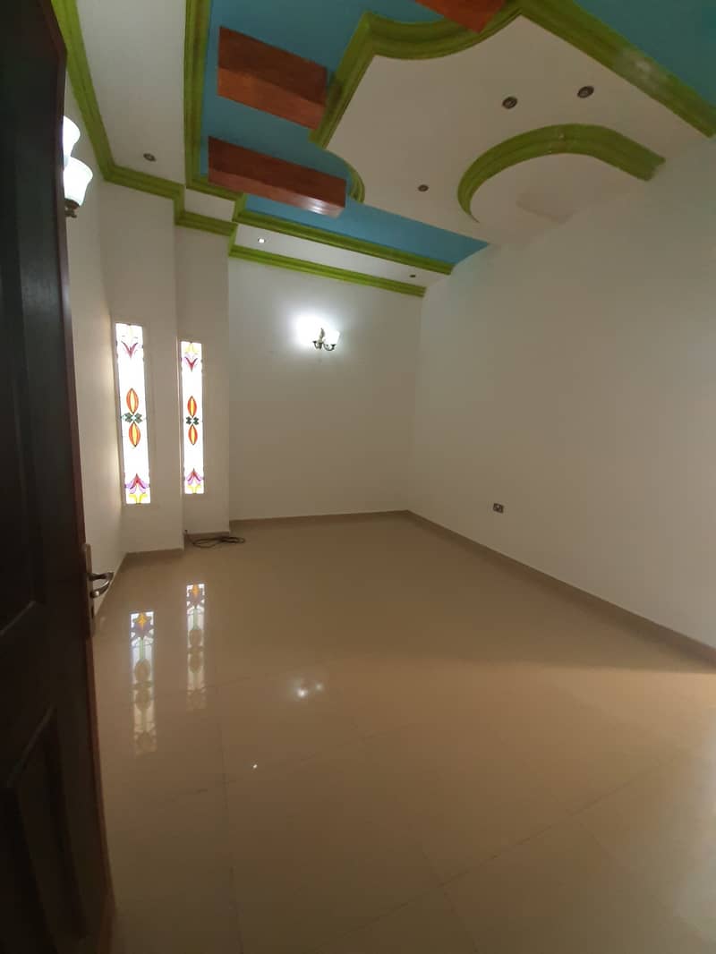 Spacious flat one bedroom + hall for rent in Shakhbout city good location