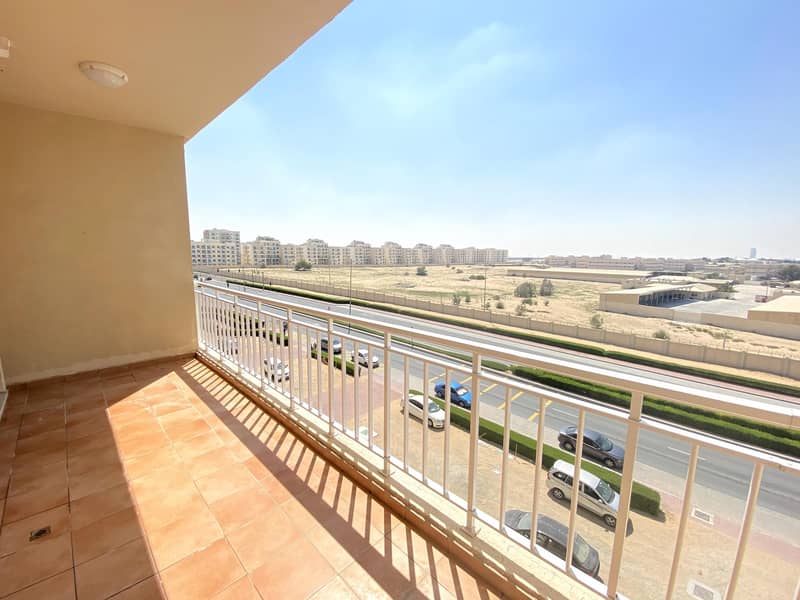Spacious One bedroom with balcony apartment for rent