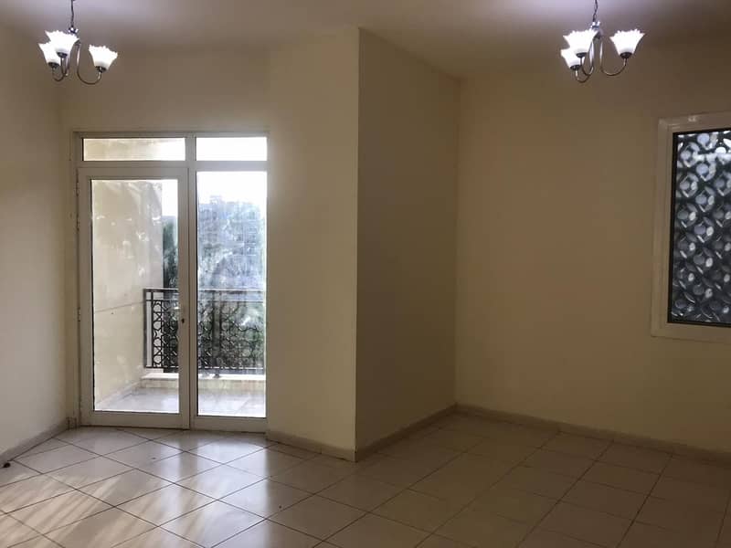 EMIRATES CLUSTER EXTRA LARGE 1 BEDROOM HALL FOR RENT