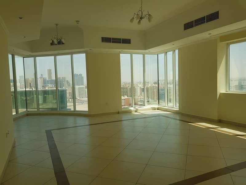 位于阿尔纳赫达（迪拜）街区，阿尔纳达1区 3 卧室的公寓 105000 AED - 4536961