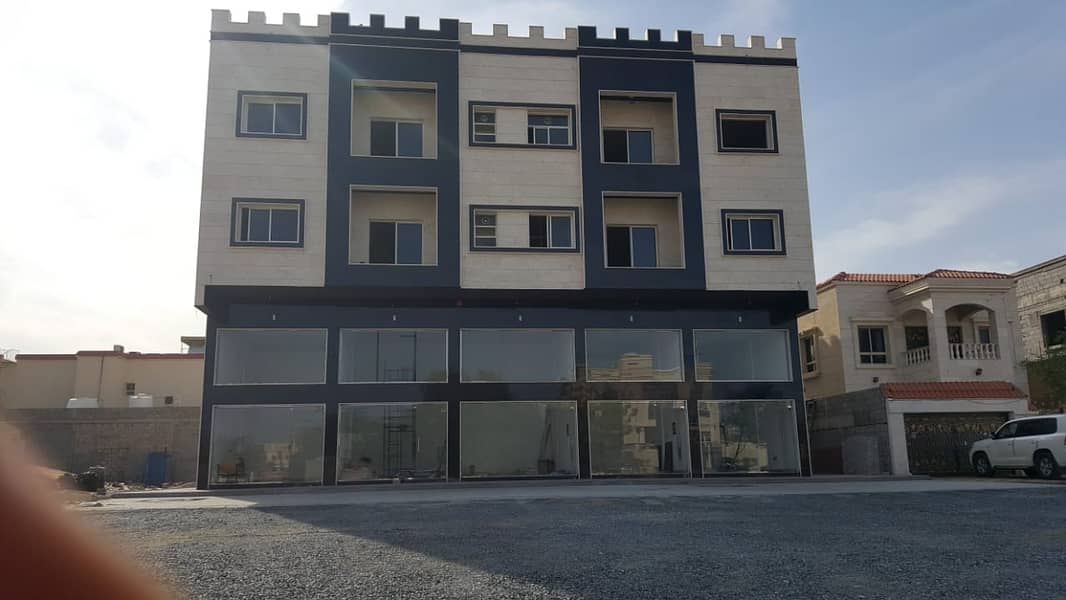 Exclusive for sale, new building, the first inhabitant of Ajman, Al Mowaihat area 2, a very special location