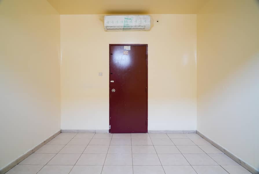 Well Maintained Labour Camp| Multiple Units| near Al Khalil Mall - Al Quoz 3 Well Maintained Labour Camp| Multiple Units| near Al Khalil Mall - Al Quoz 3