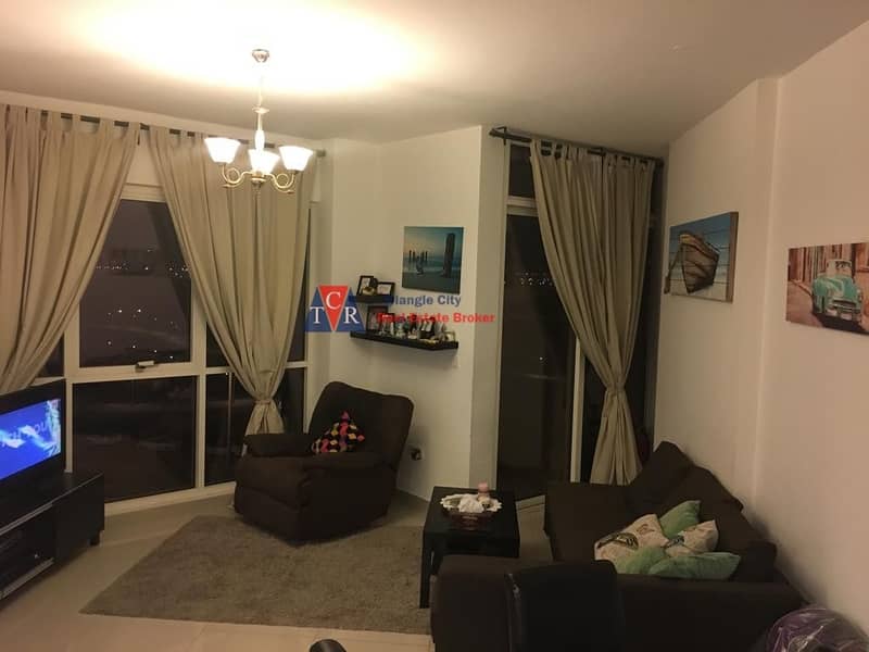 Hot offer in Impz lakeside one bed room with parking