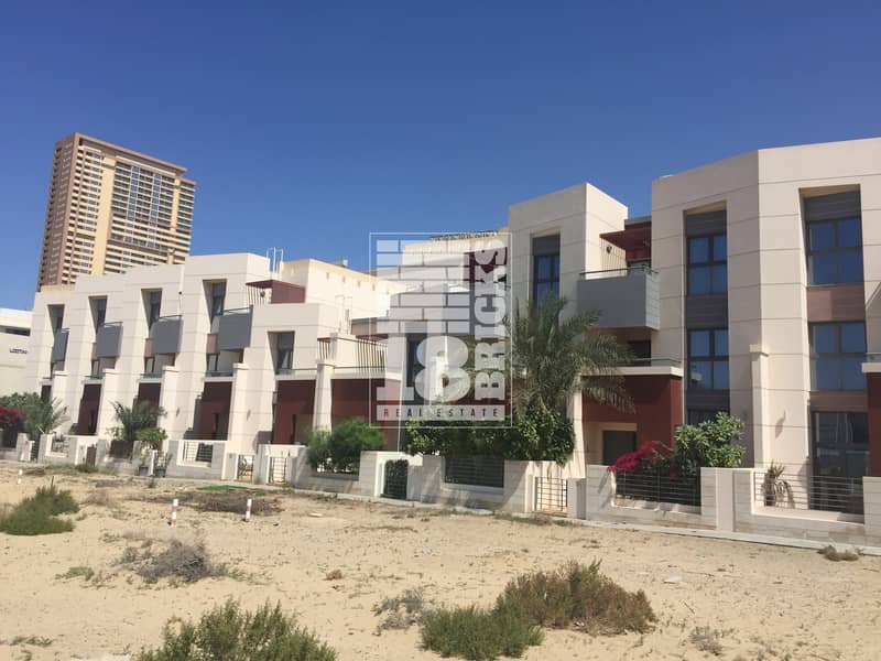 Family Home | Large Rooms | Nearby Exits Family Home | Large Rooms | Nearby Exits