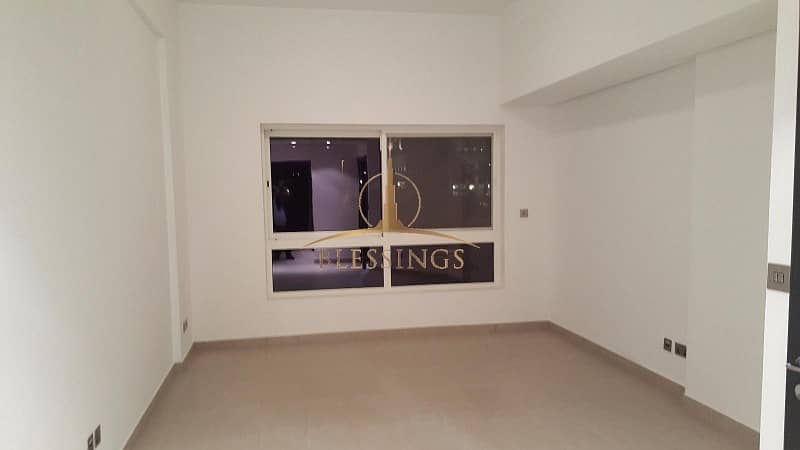 Lake View | Unfurnished | 2BR Duplex Lake View | Unfurnished | 2BR Duplex