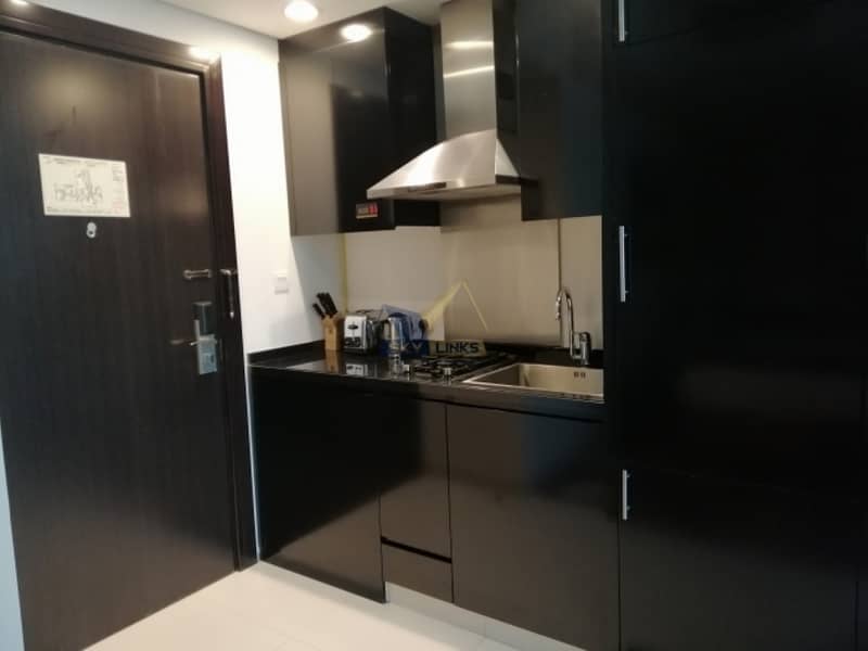 6 Fully Furnished Studio Apartment For Rent