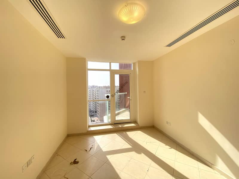 One bedroom with balcony in Global Green View-2