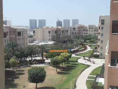Closed Kitchen 3 Bedroom + Maid Huge unit Closed Kitchen 3 Bedroom + Maid Huge unit