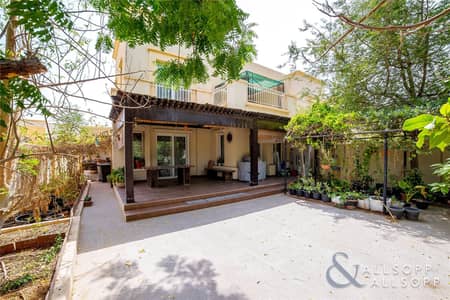 فیلا 3 غرف نوم للبيع في الينابيع، دبي - Full Lake View | Type 1E | Owner Occupied فیلا 3 غرف نوم للبيع في الينابيع، دبي - Full Lake View | Type 1E | Owner Occupied