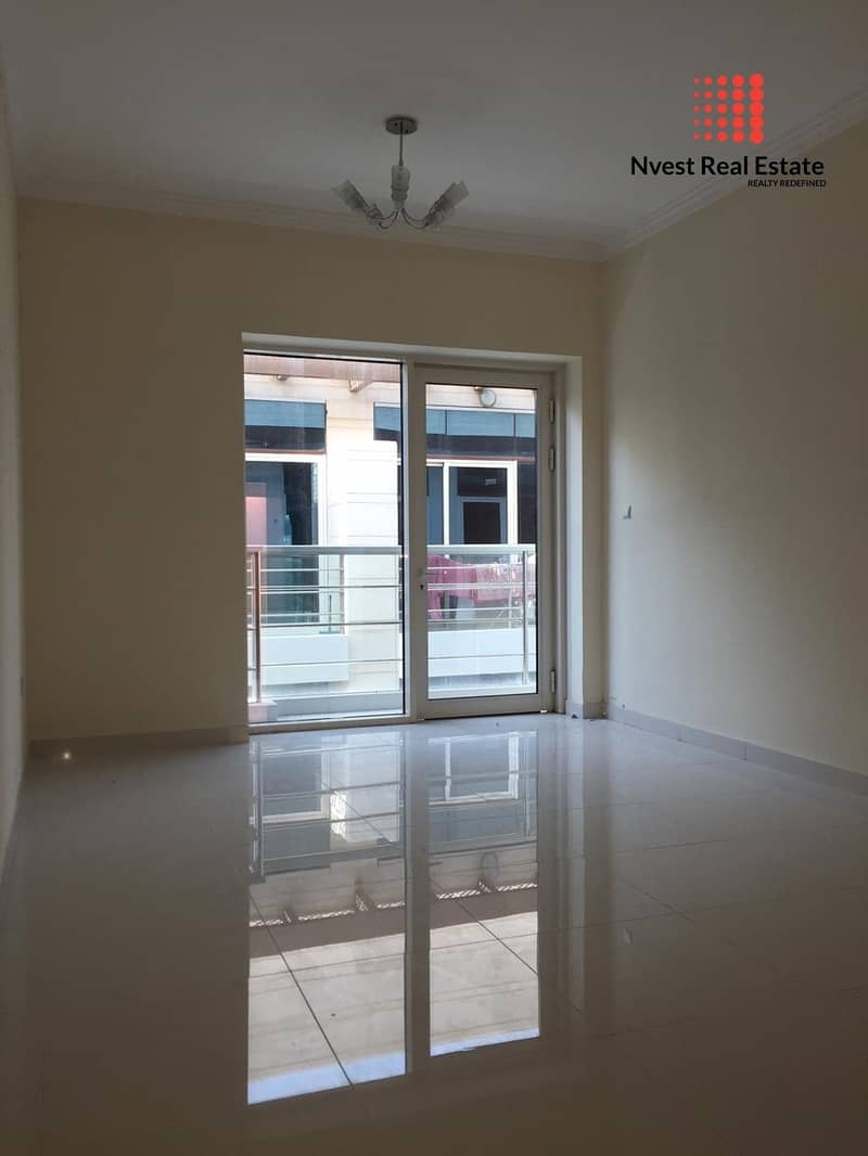 1 Month Free! Luxurious 1 BHK Apt in Karama