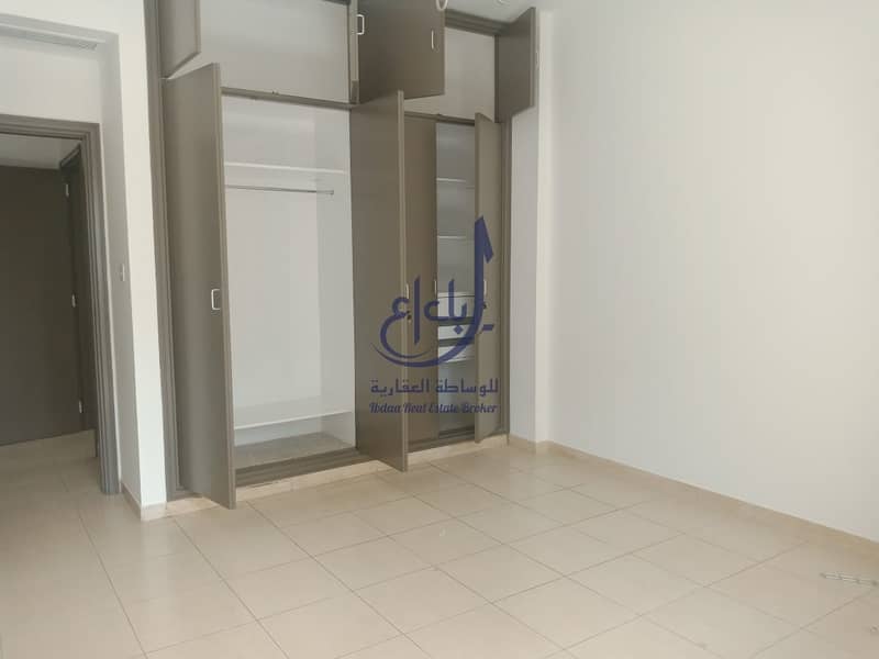 6 Amazing Sheikh Zayed Road View| 3 BR | 1 month Free
