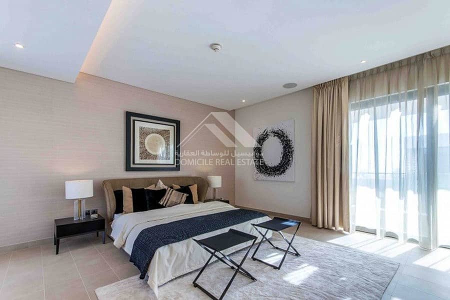 Sophisticated Urban Lifestyle TownHouse Sophisticated Urban Lifestyle TownHouse