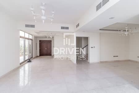 3 Bedroom Townhouse for Sale in Meydan City, Dubai - Modern Design and Well-managed Townhouse 3 Bedroom Townhouse for Sale in Meydan City, Dubai - Modern Design and Well-managed Townhouse