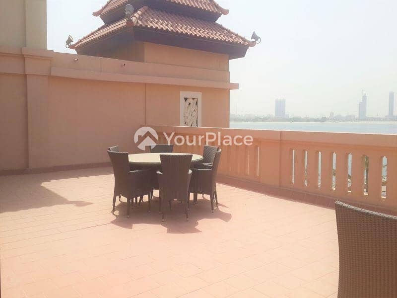 Deluxe Terrace - Sea and Palm Jumeirah View Deluxe Terrace - Sea and Palm Jumeirah View