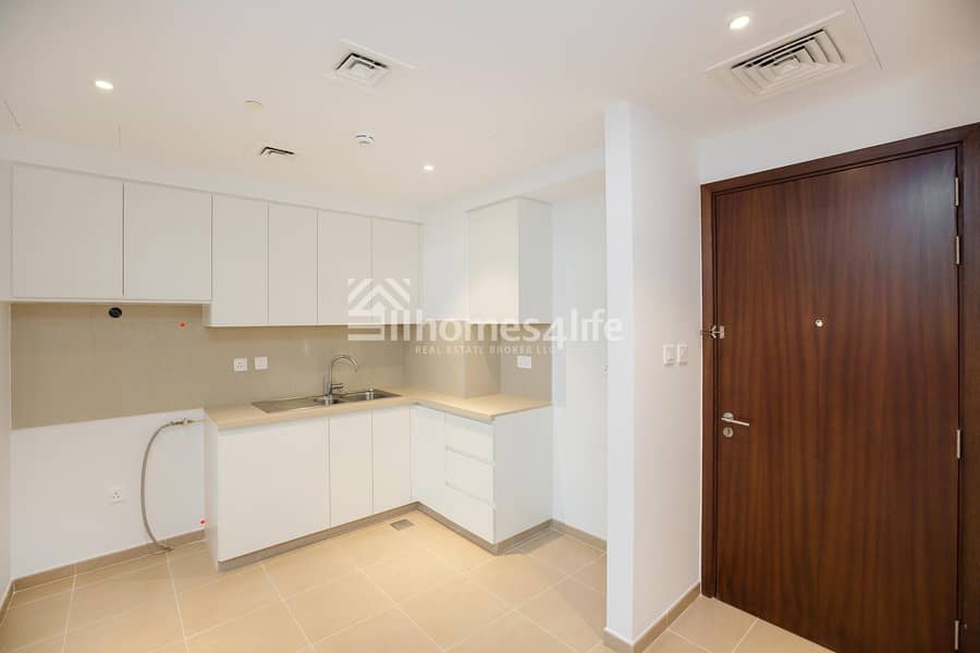 8 Brand new | ready Apartment for rent