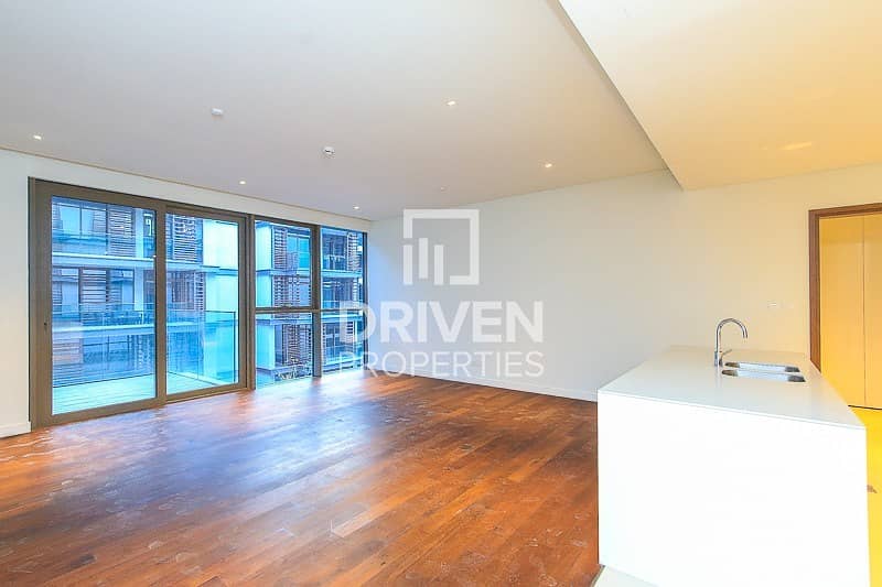 4 Pool View | High floor | Lovely apartment