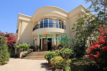 Amazing 6 Bed|Private Pool and Garden|Basement Amazing 6 Bed|Private Pool and Garden|Basement
