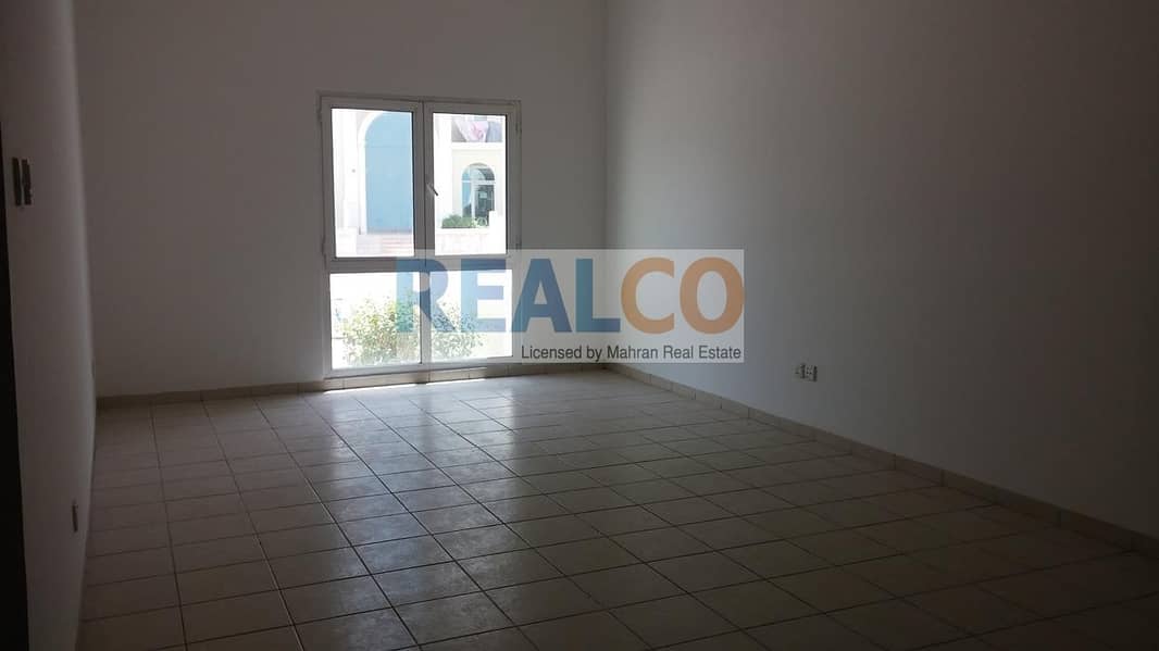 01 br Near pool and kids park