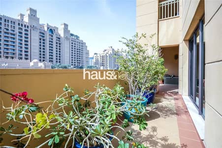 New listing | Exclusive | Extended terrace New listing | Exclusive | Extended terrace