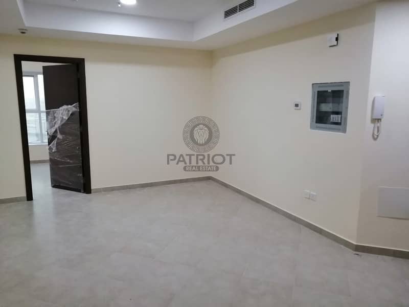 8 BEST DEAL IN JLT 2 BEDROOM APARTMENT FOR RENT.