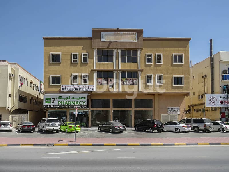 FOR RENT STUDIO IN AL RAWDHA VERY BIG SPACE WITH CLOSED KITCHEN WITH PERFECT PRICE