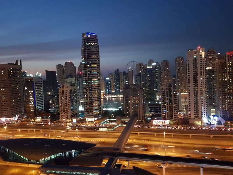 HUGE 1 BED FULL SZR VIEW VERY NEXT TO METRO STATION HUGE 1 BED FULL SZR VIEW VERY NEXT TO METRO STATION