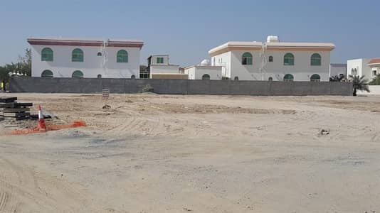 ارض للبيع ب منطقة القوز الشارقة من المالك ب سعر مغري ارض للبيع ب منطقة القوز الشارقة من المالك ب سعر مغري