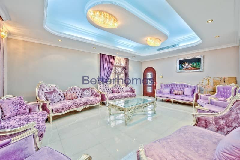 Family Home /7 bedrooms/GCC only