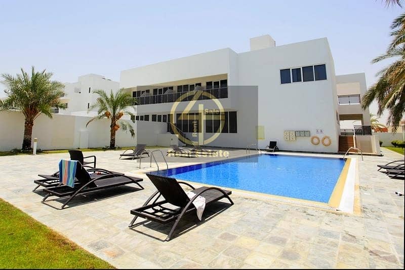 Modern 6BR Villa with Maid's / Swimming Pool